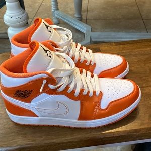 Nike Air Jordan High Top